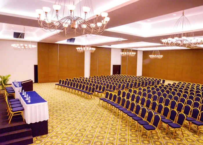 Crown Paradise Club Cancun